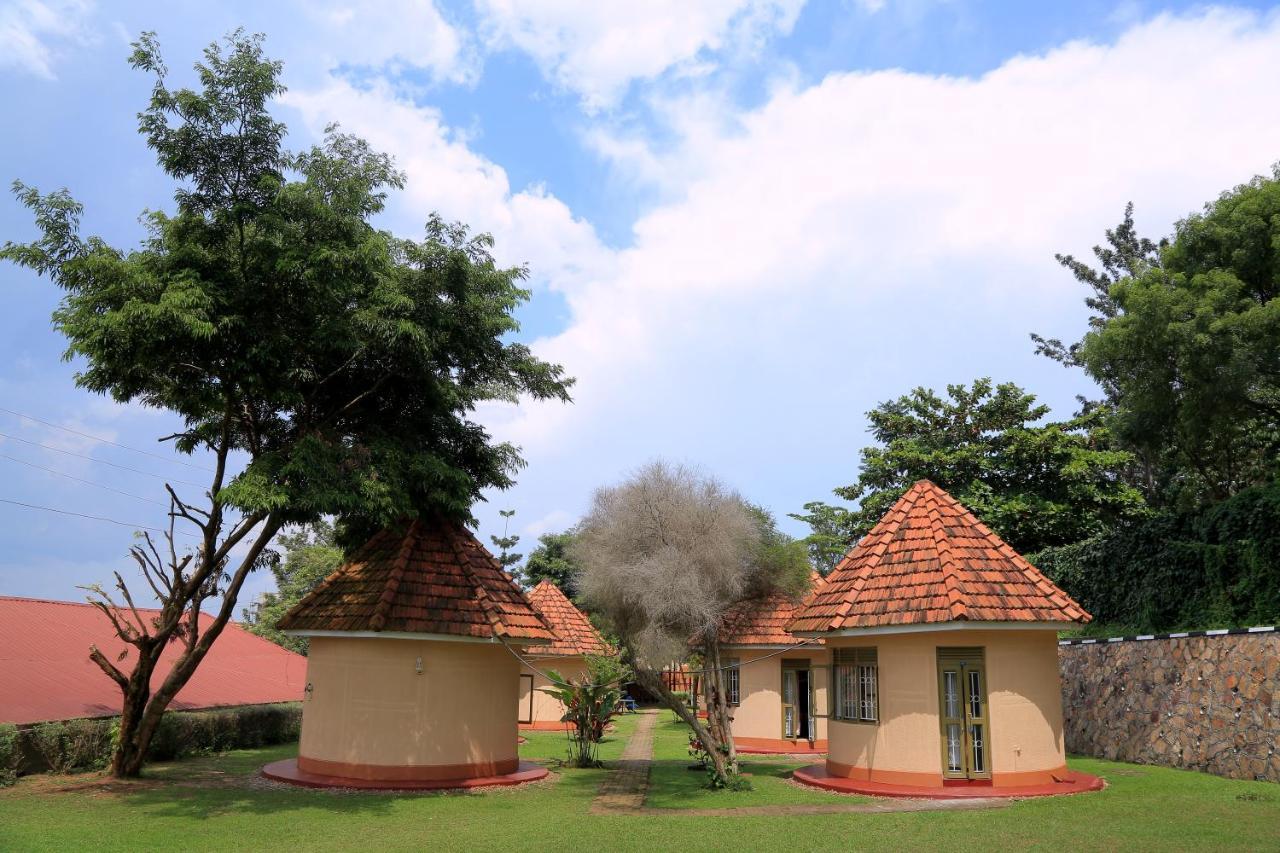 Buziga Country Resort Kampala Esterno foto
