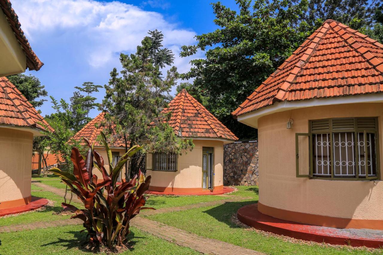 Buziga Country Resort Kampala Esterno foto